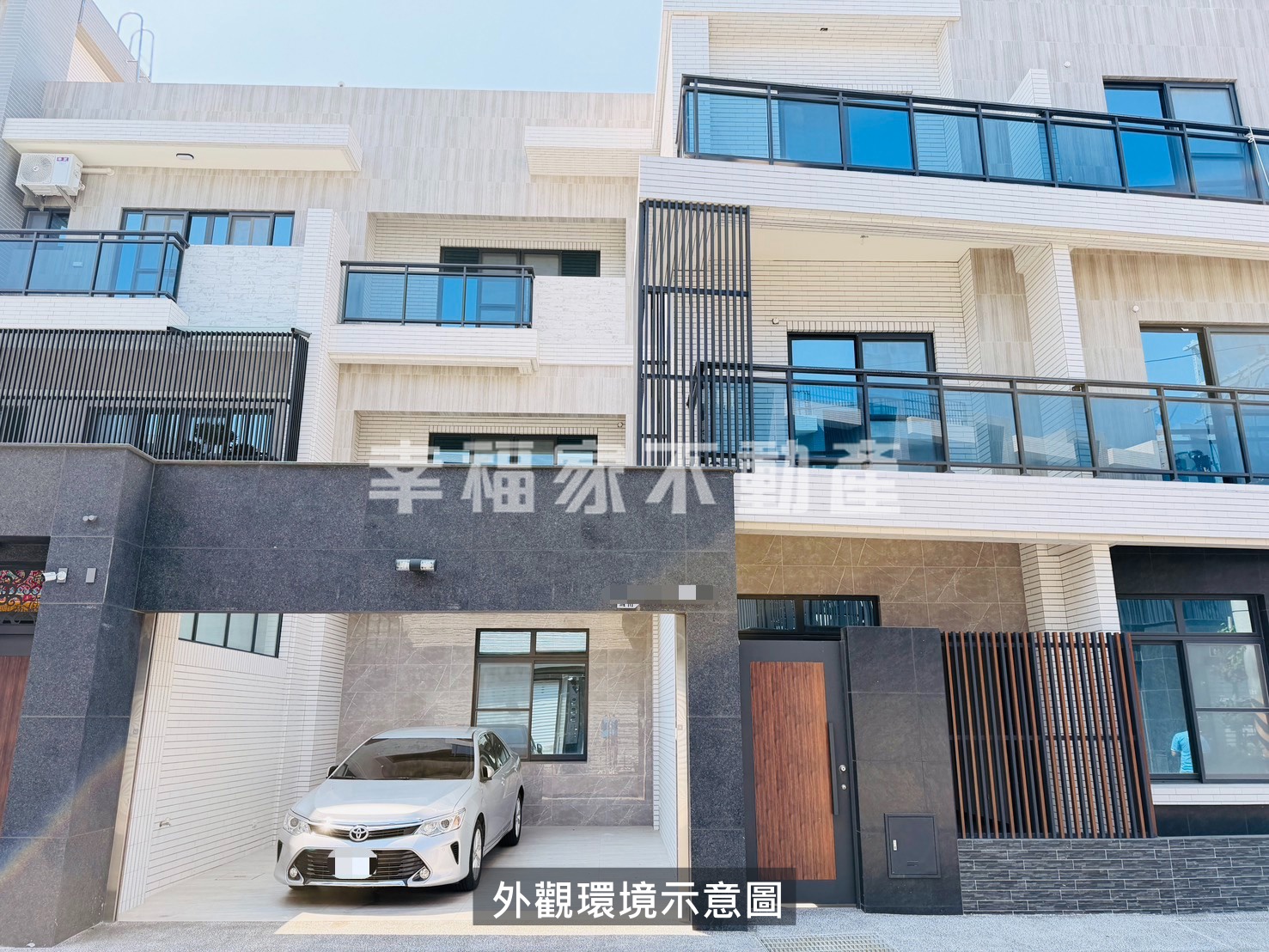 國際煙火節搖滾區全新雙車墅