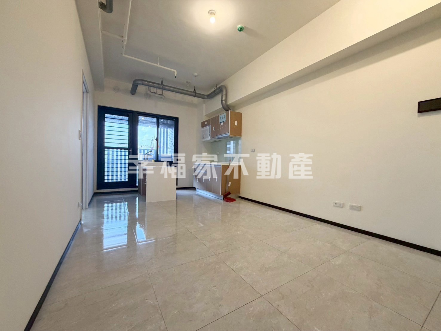 愛琴海全新未住景觀平車美宅