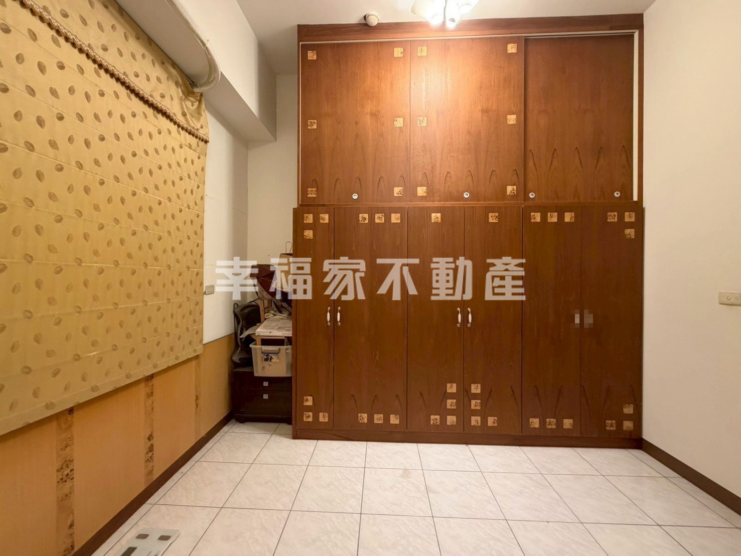 大橋商圈已租車位採光大兩房