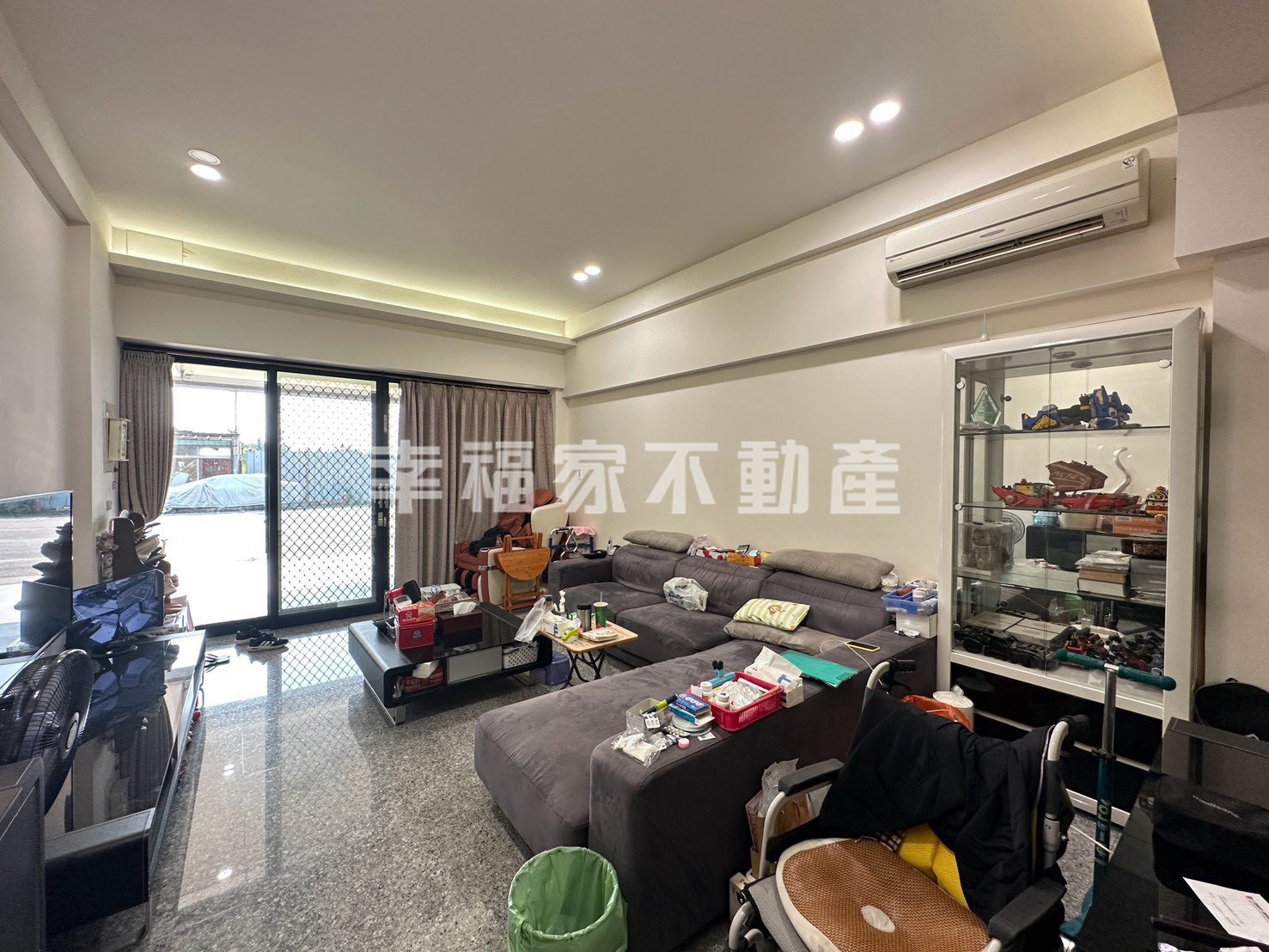 安南臨13米傳統店住