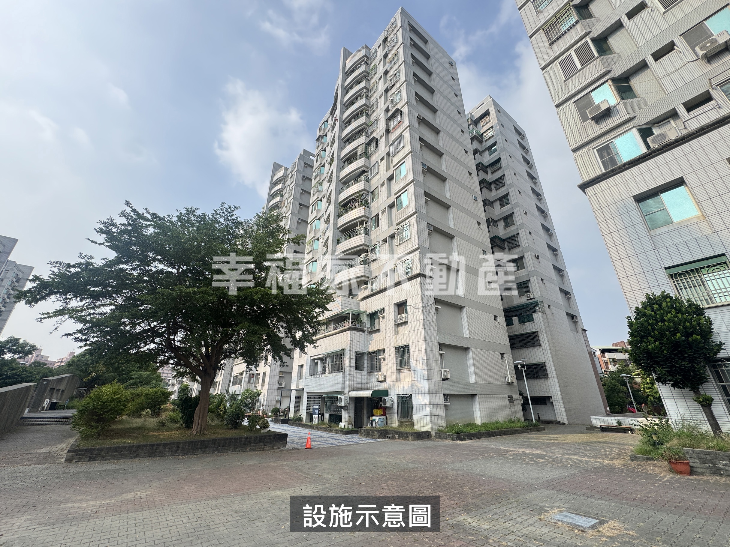 長榮新城面公園3房平車宅