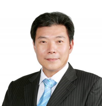 衣思璋