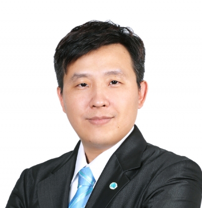 洪坤泰 店長