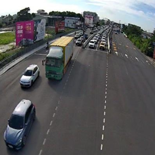 南科聯外通勤車流改善有成效 兼顧高架與平面車流通行順暢 有利購屋圈擴大